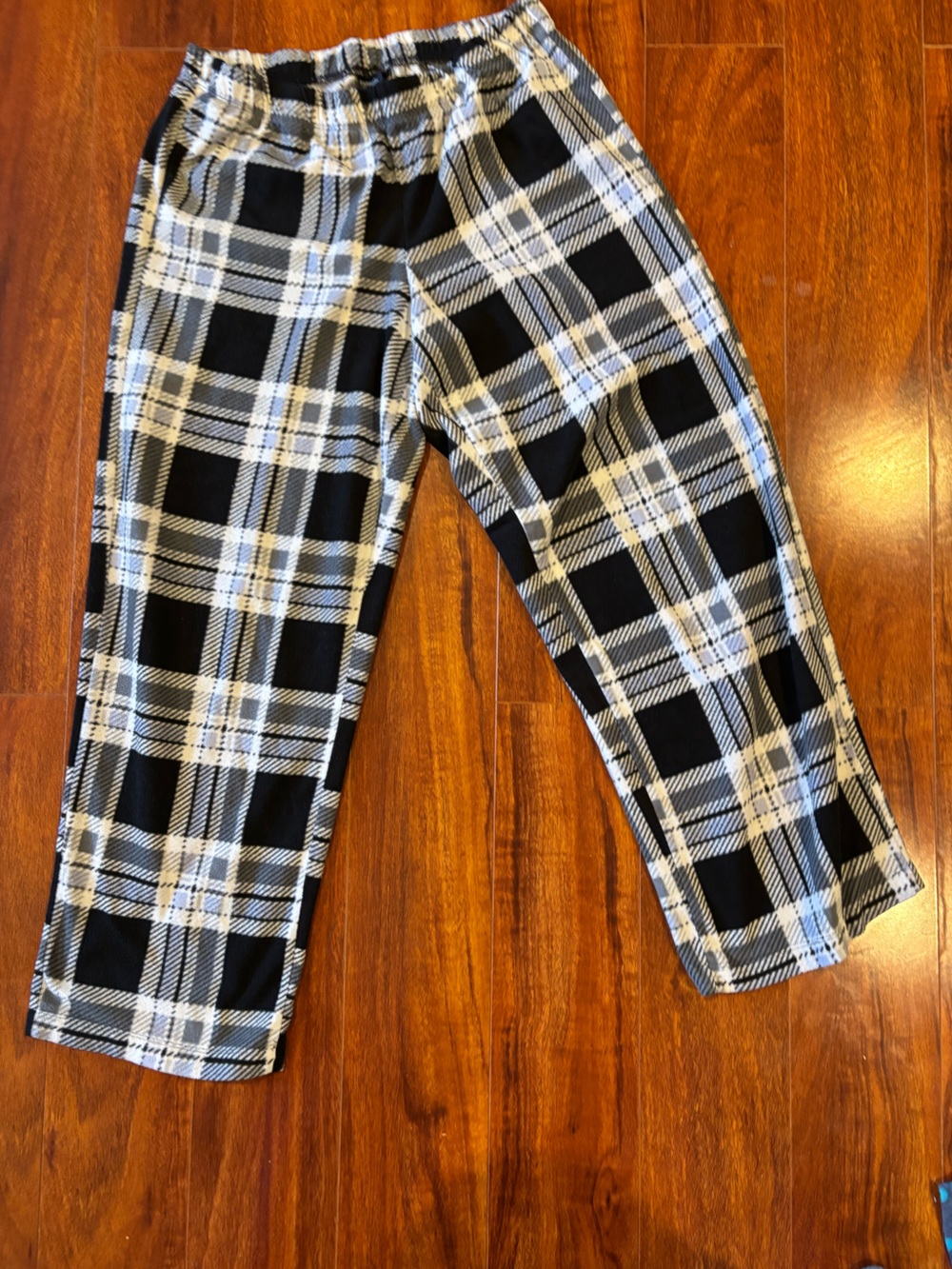 Faded Glory Black and White Plaid Sleep Pants